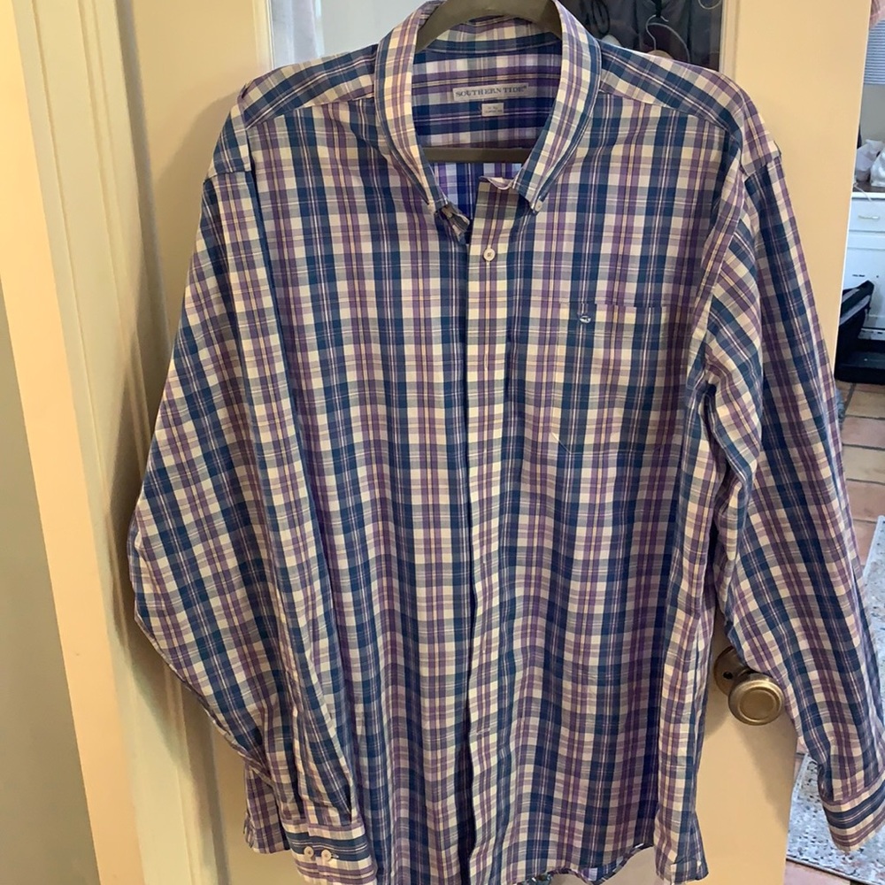 Southern Tide long sleeve plaid shirt!